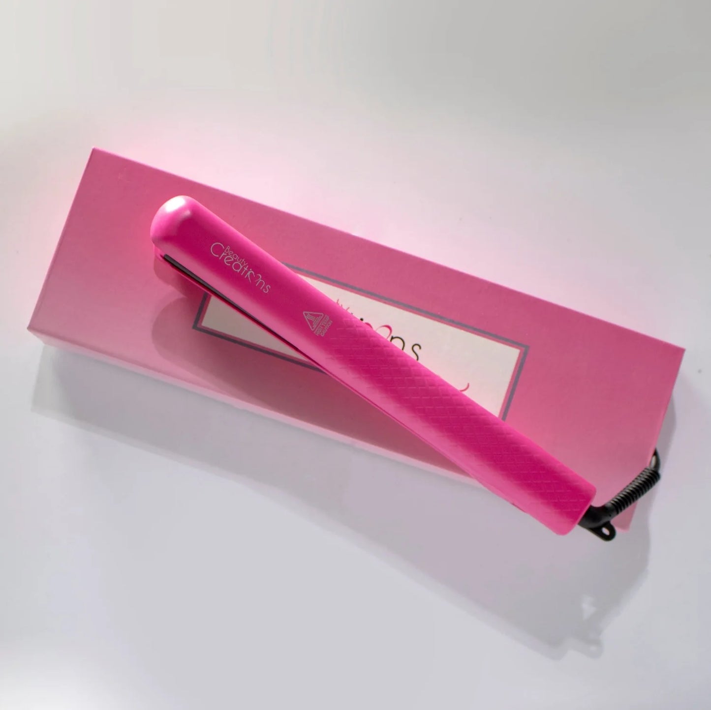 PINK HAIR STRAIGHTENER